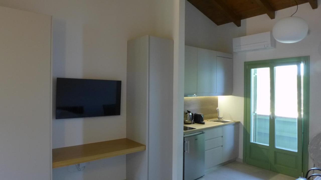 Caltabania Suites Áyios Nikítas Extérieur photo