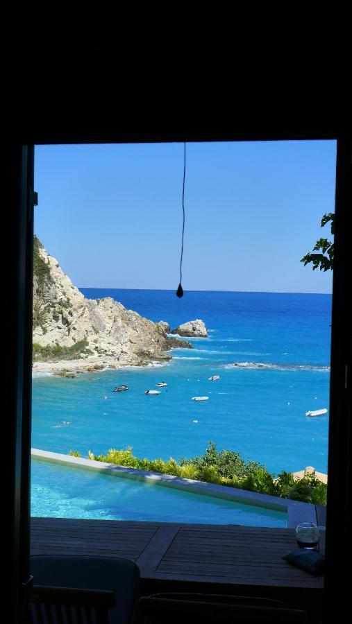 Caltabania Suites Áyios Nikítas Extérieur photo