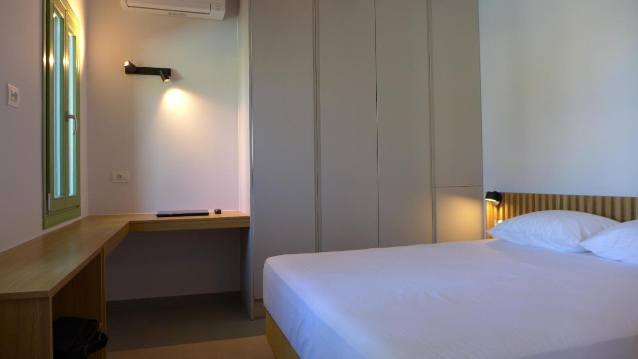 Caltabania Suites Áyios Nikítas Extérieur photo